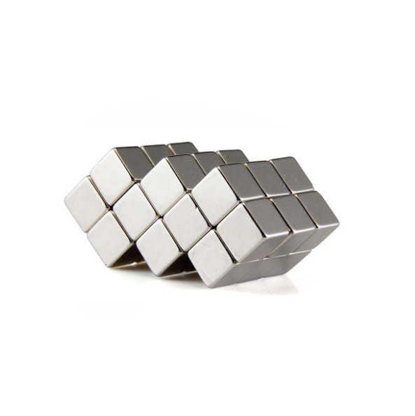 aimant NdFeB cube fritté - Cubes-Néodyme-10mm-N50-Ni - XFMAG Aimants